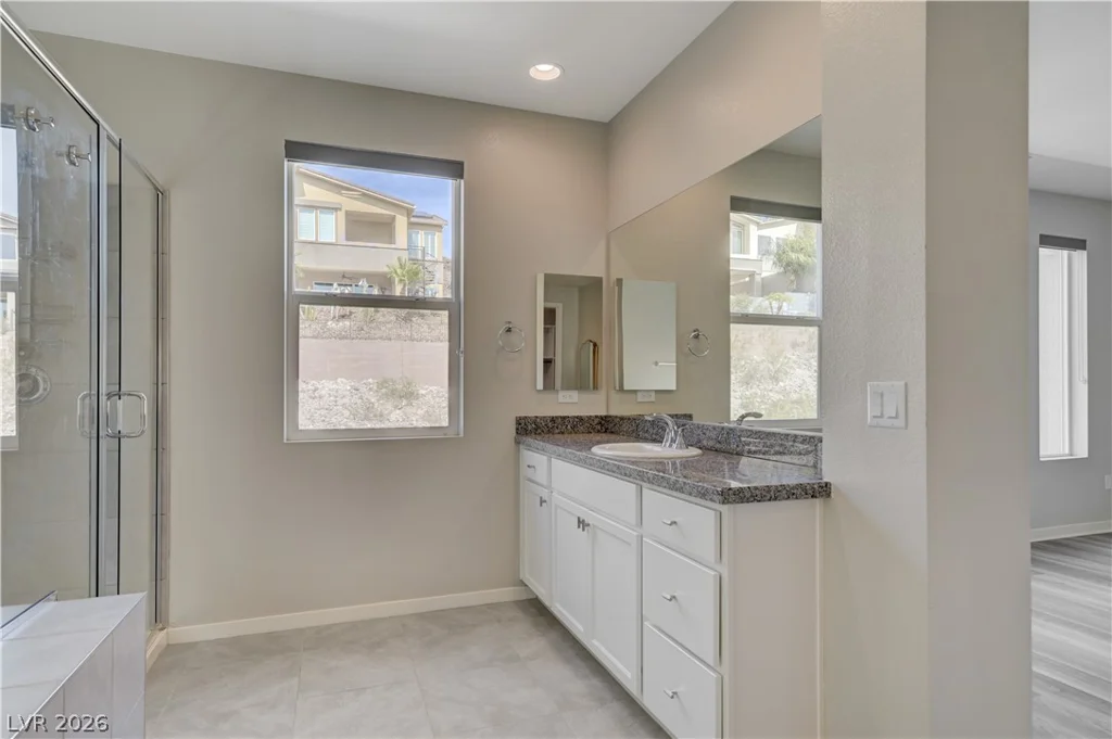 32 Vista Outlook, Henderson, NV 89011