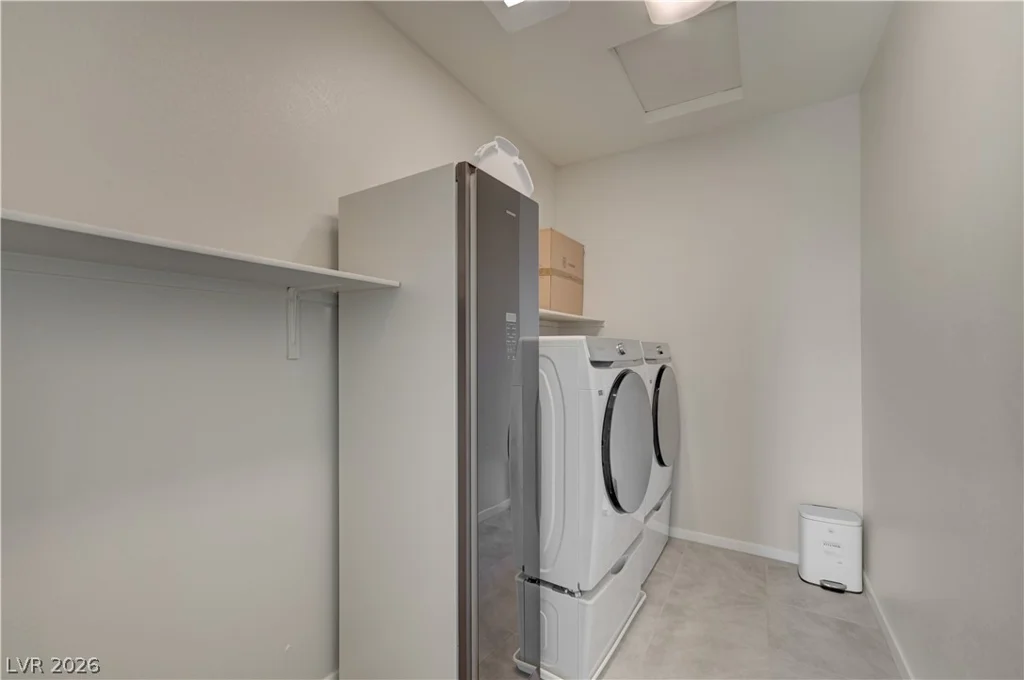 32 Vista Outlook, Henderson, NV 89011