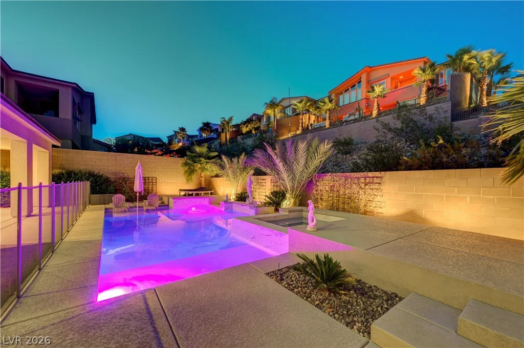 32 Vista Outlook, Henderson, NV 89011
