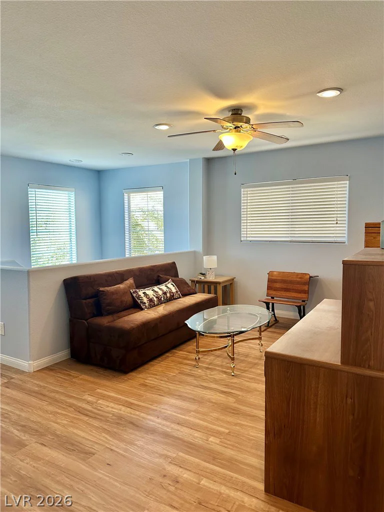 90 Branch Field, Las Vegas, NV 89183