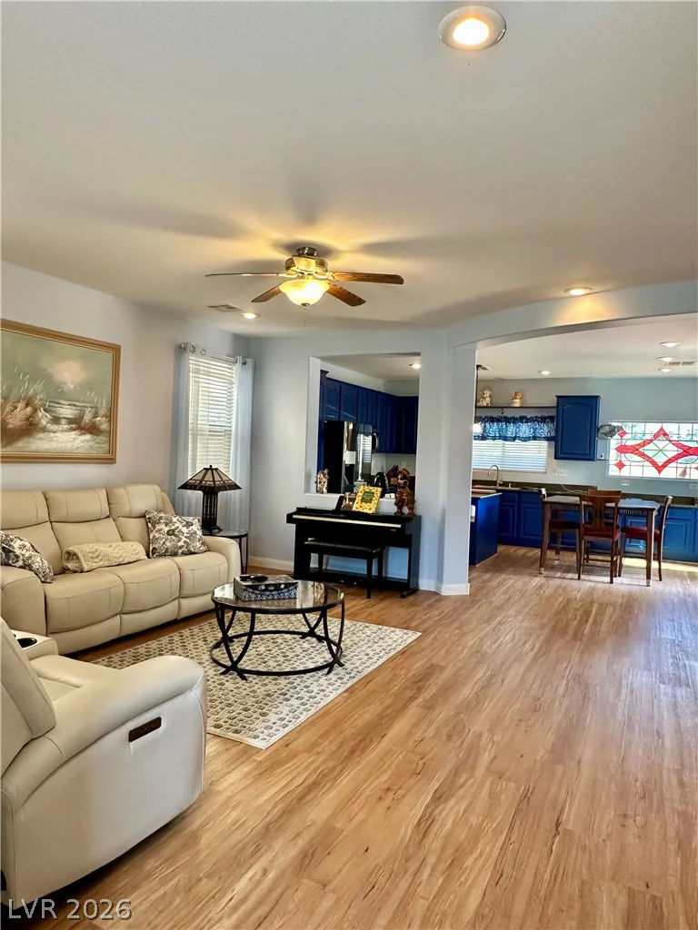 90 Branch Field, Las Vegas, NV 89183