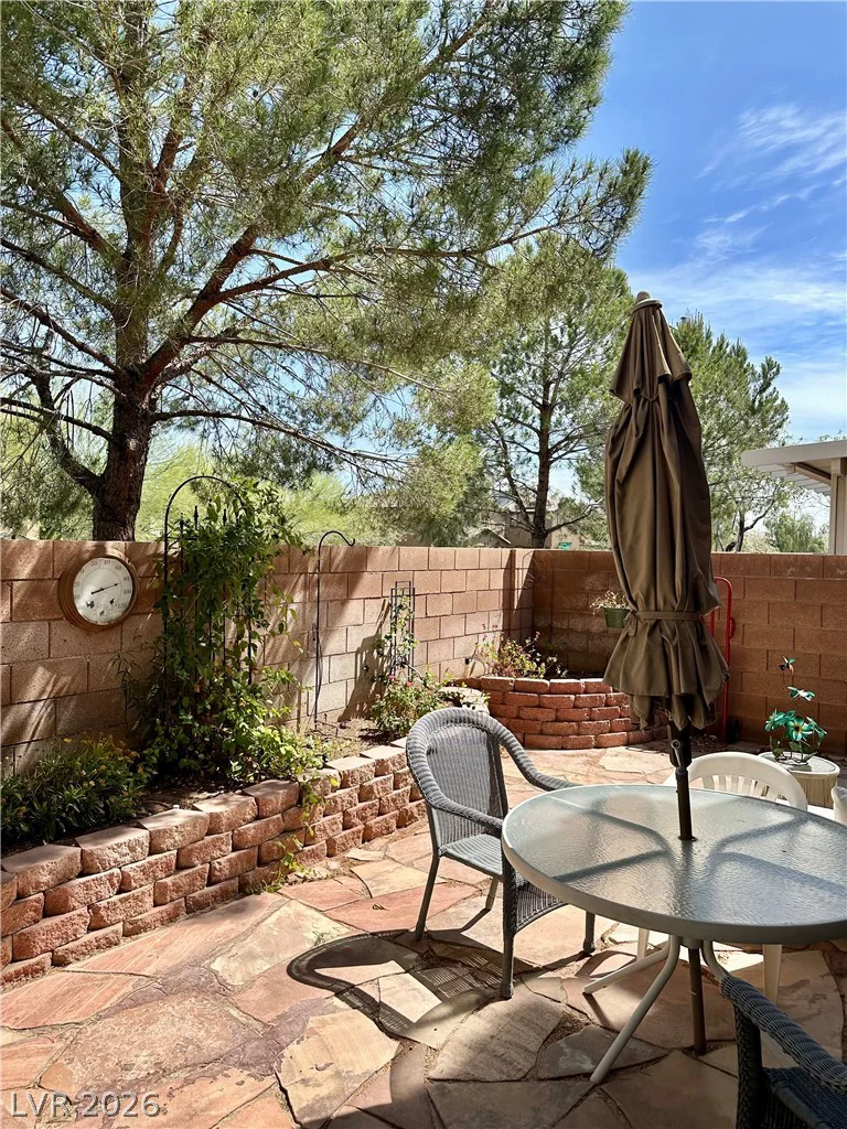 90 Branch Field, Las Vegas, NV 89183
