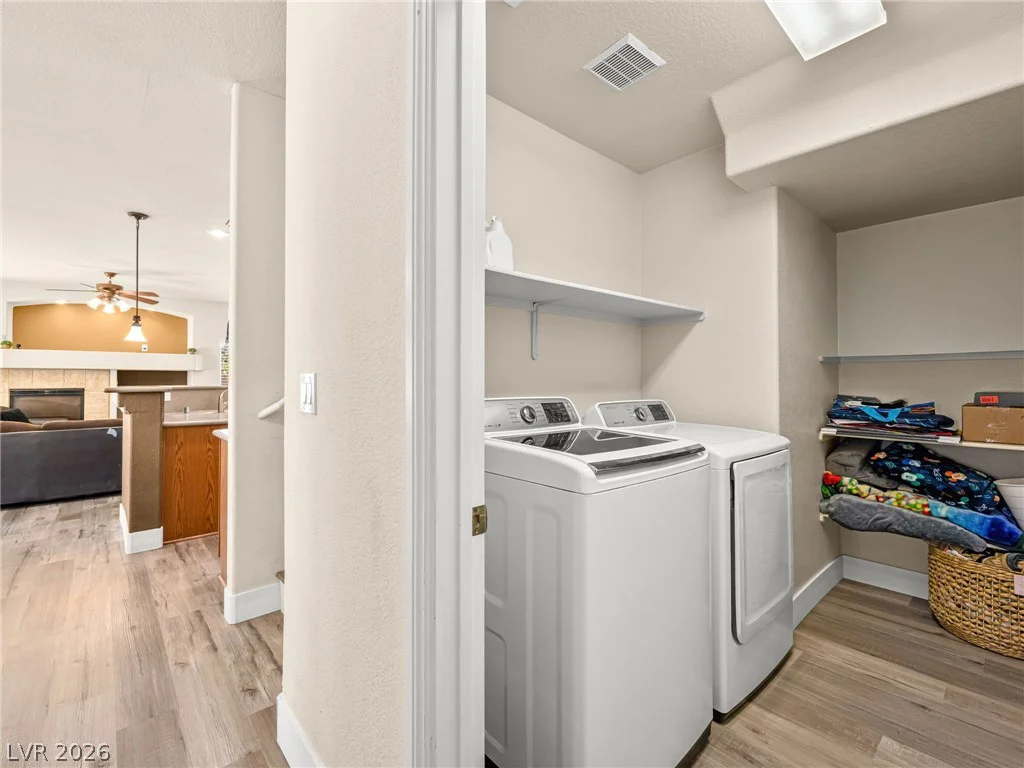 6495 Clara Bow, Las Vegas, NV 89122