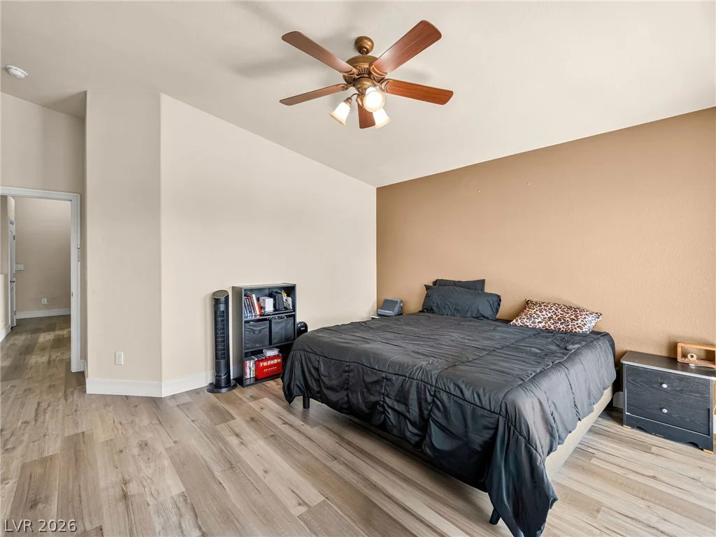 6495 Clara Bow, Las Vegas, NV 89122