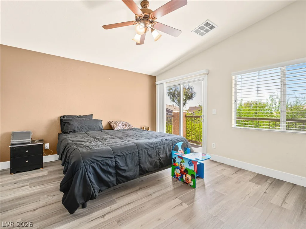 6495 Clara Bow, Las Vegas, NV 89122
