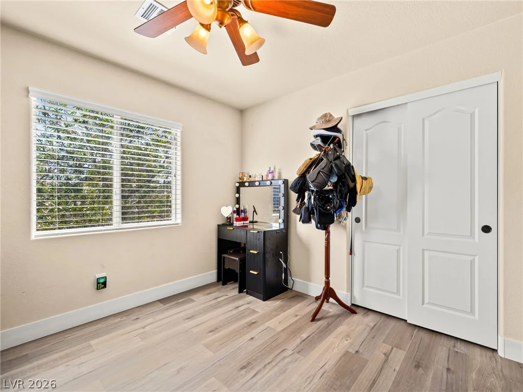 6495 Clara Bow, Las Vegas, NV 89122