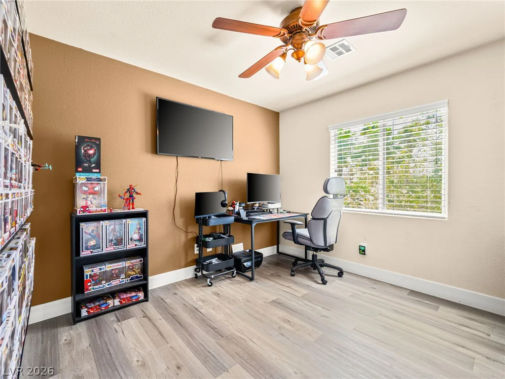 6495 Clara Bow, Las Vegas, NV 89122