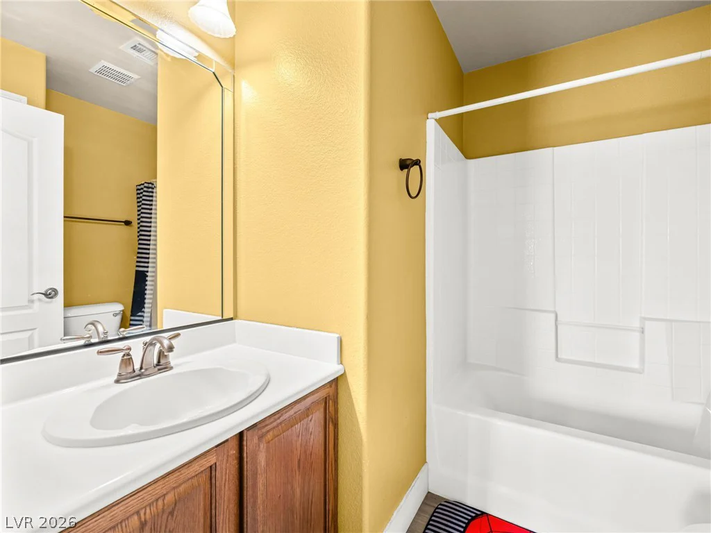 6495 Clara Bow, Las Vegas, NV 89122