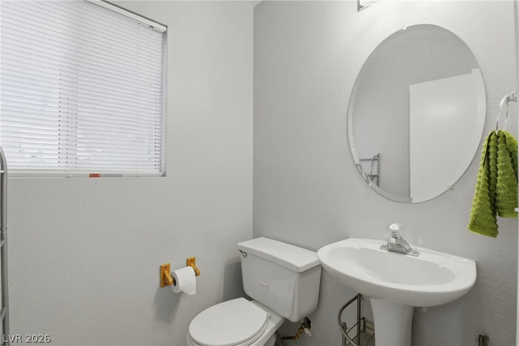 9051 Hollow Green, Las Vegas, NV 89129