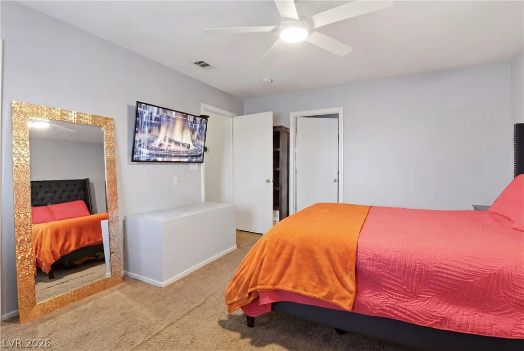 9051 Hollow Green, Las Vegas, NV 89129
