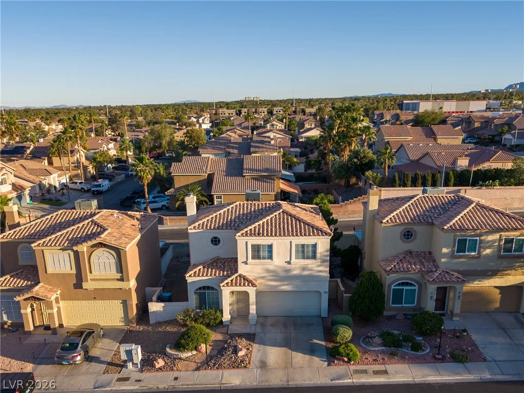 9051 Hollow Green, Las Vegas, NV 89129