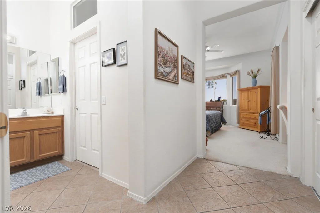 10709 Mission Lakes, Las Vegas, NV 89134