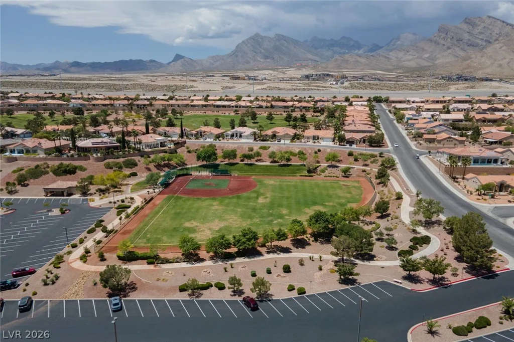 10709 Mission Lakes, Las Vegas, NV 89134