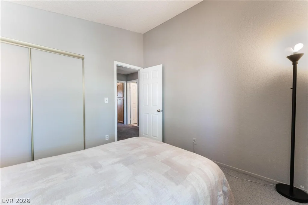 6673 Pleasant Plains, Las Vegas, NV 89108