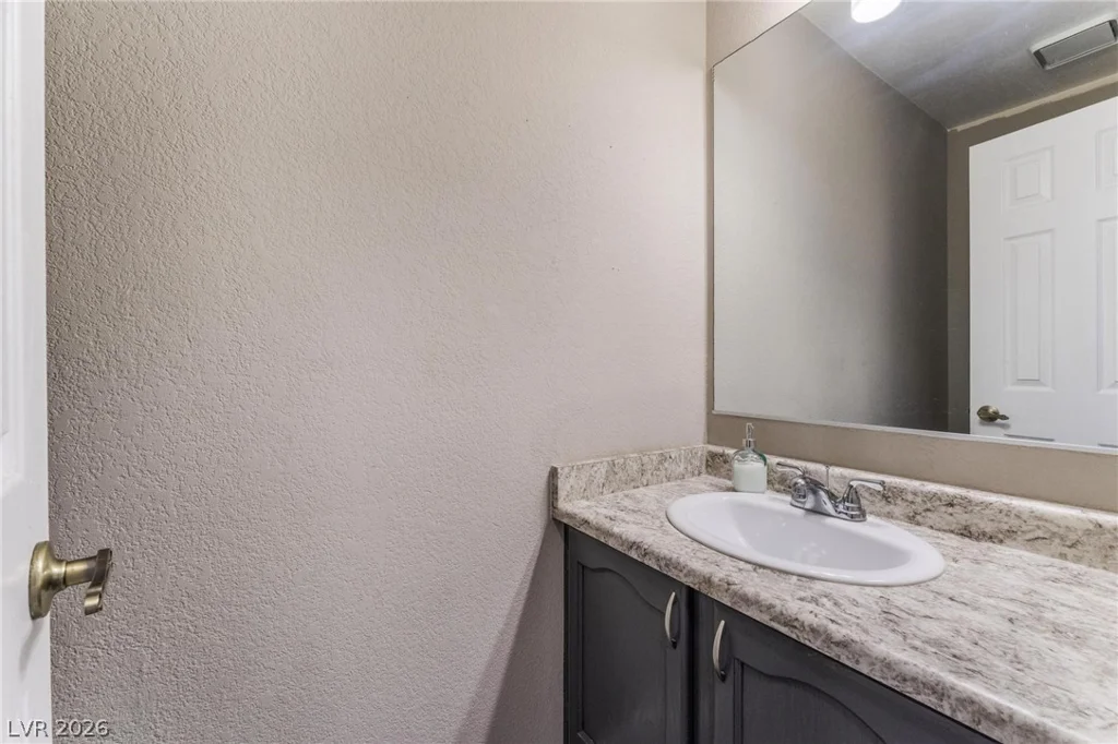 6673 Pleasant Plains, Las Vegas, NV 89108