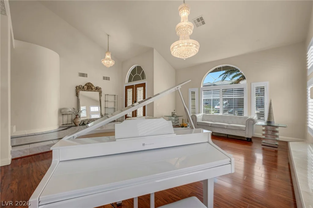 7624 Golden Lantern, Las Vegas, NV 89139