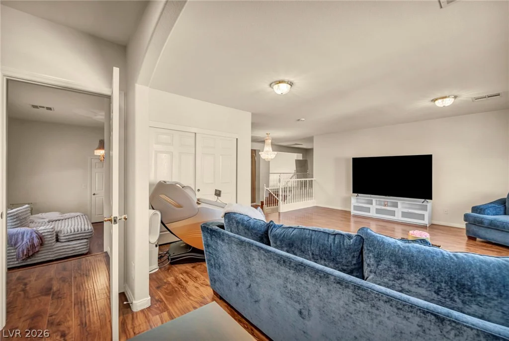 7624 Golden Lantern, Las Vegas, NV 89139