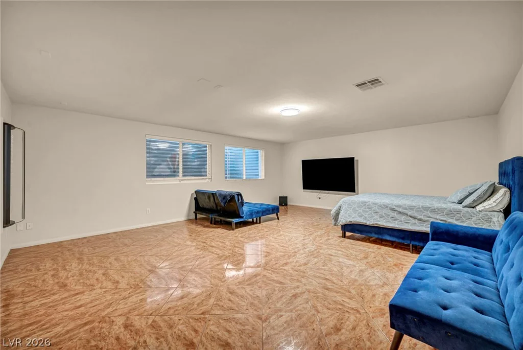 7624 Golden Lantern, Las Vegas, NV 89139