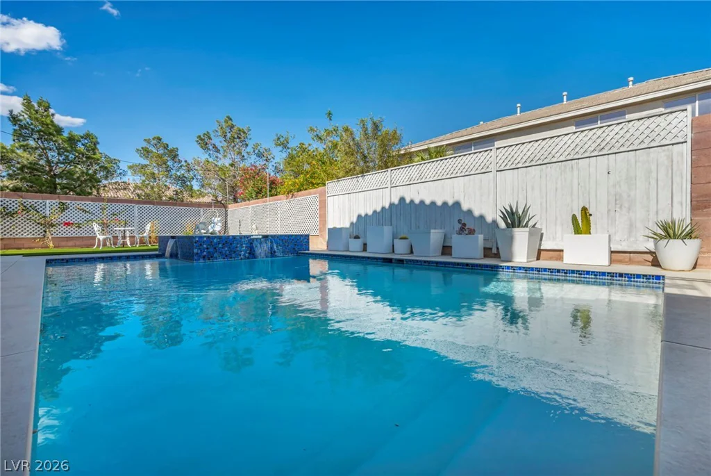 7624 Golden Lantern, Las Vegas, NV 89139