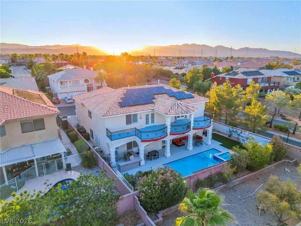 7624 Golden Lantern, Las Vegas, NV 89139