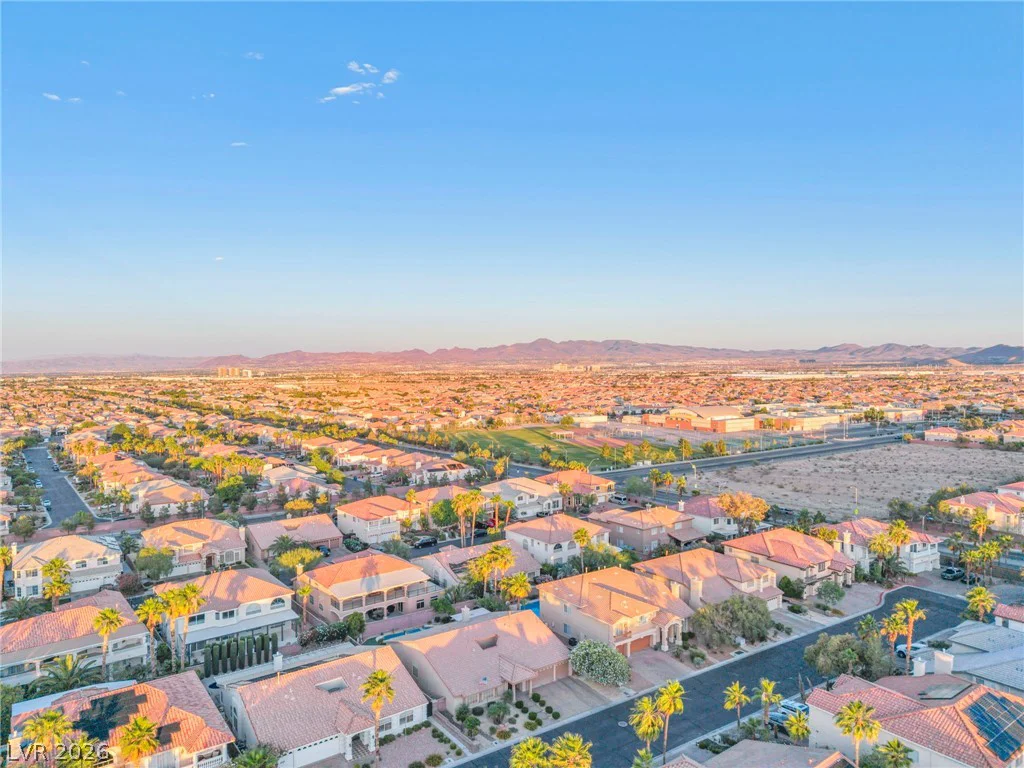7624 Golden Lantern, Las Vegas, NV 89139