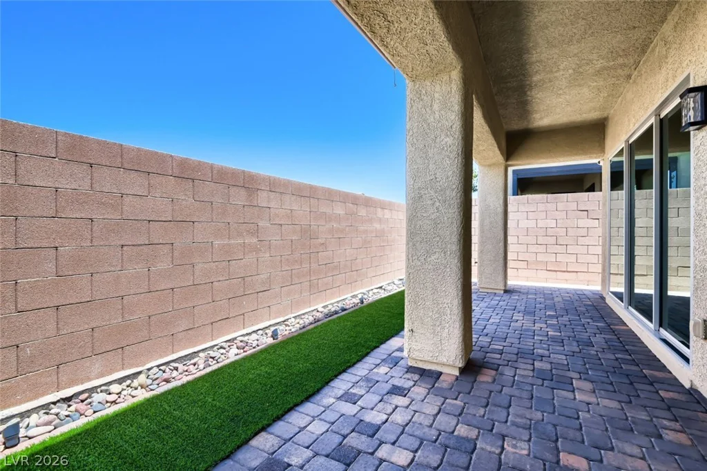 488 Sterling Falls, Henderson, NV 89011