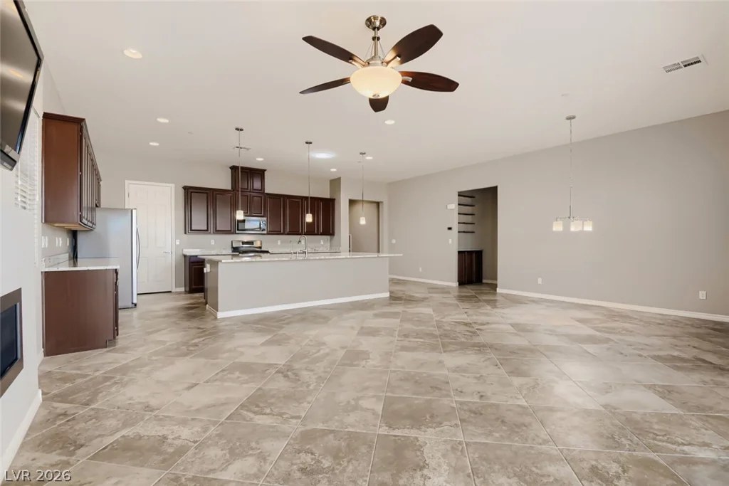 488 Sterling Falls, Henderson, NV 89011