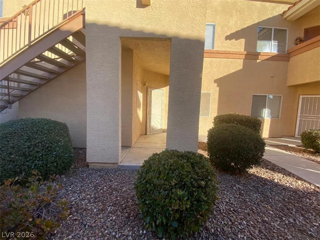1050 Cactus, Las Vegas, NV 89183