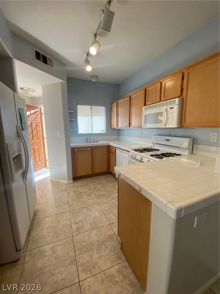 1050 Cactus, Las Vegas, NV 89183