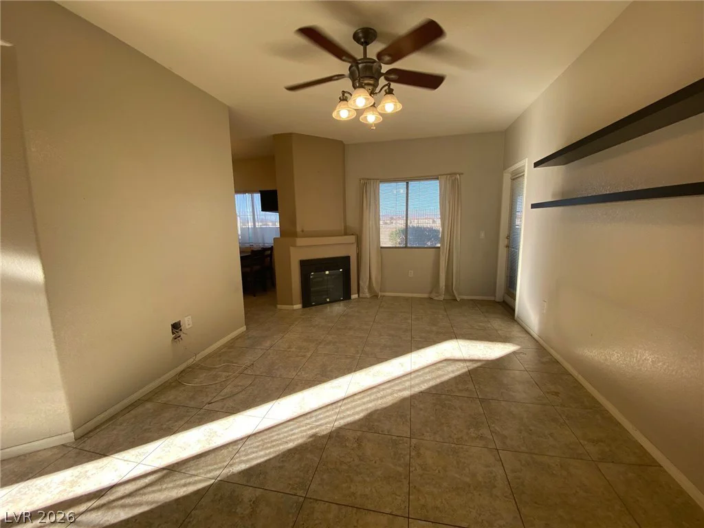 1050 Cactus, Las Vegas, NV 89183