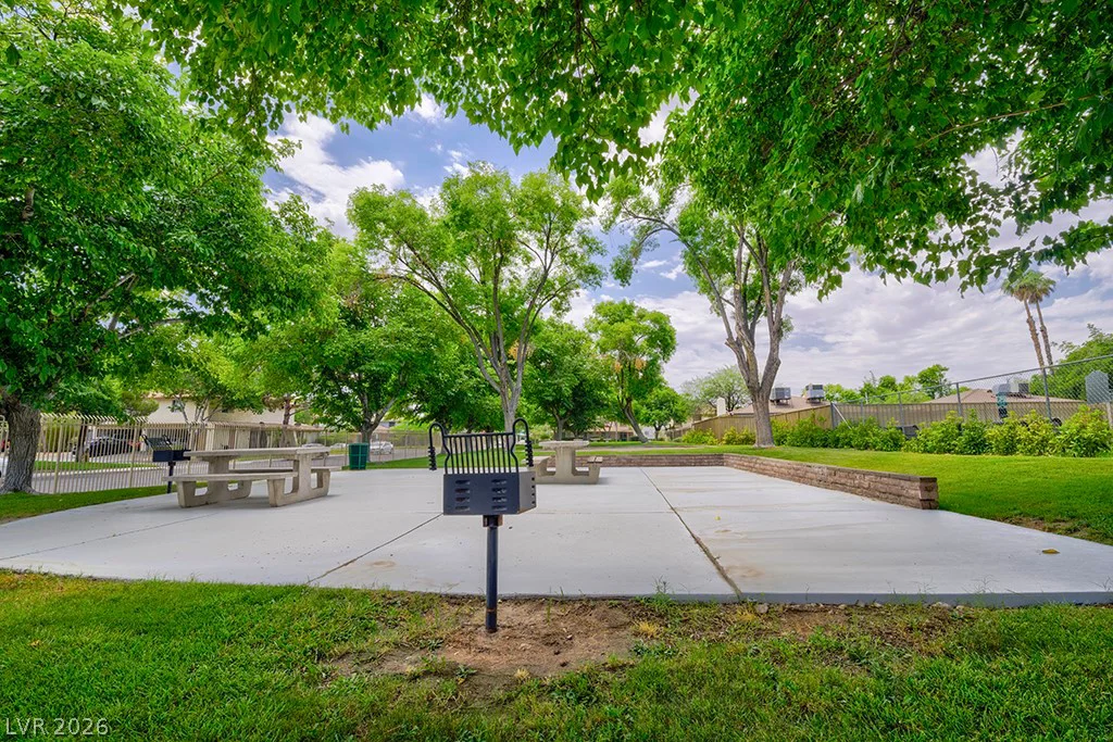 1433 Elizabeth, Las Vegas, NV 89119