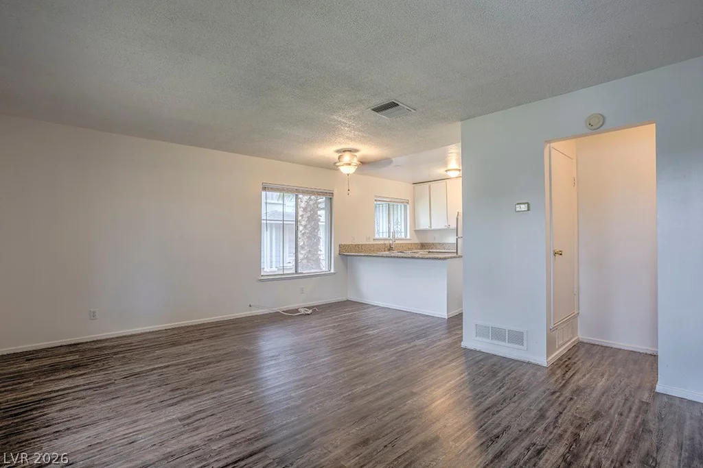 1433 Elizabeth, Las Vegas, NV 89119