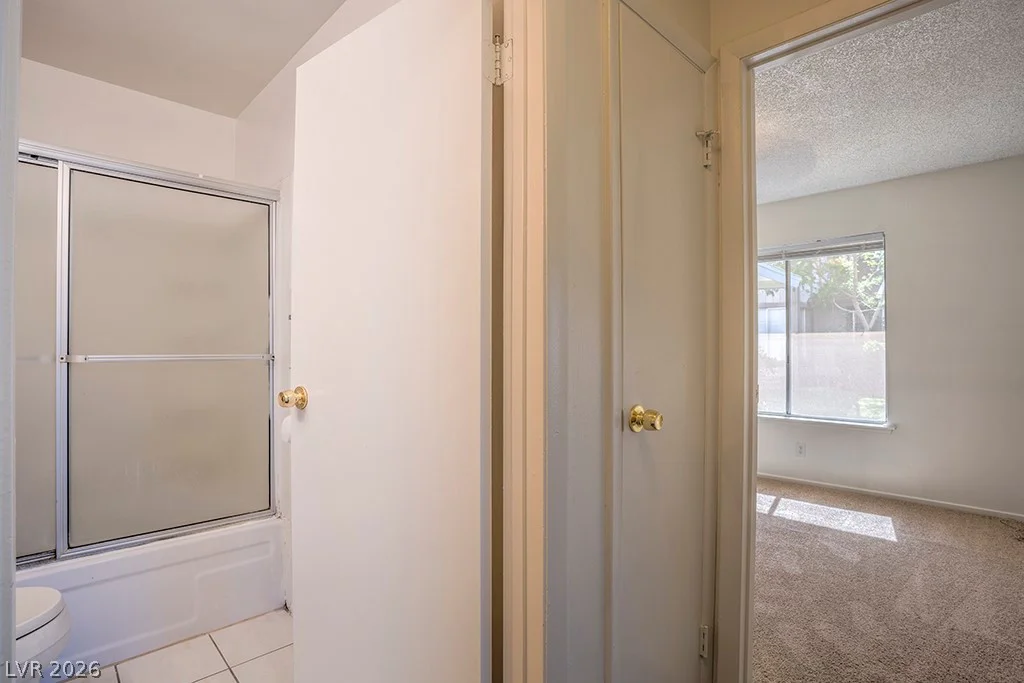 1433 Elizabeth, Las Vegas, NV 89119