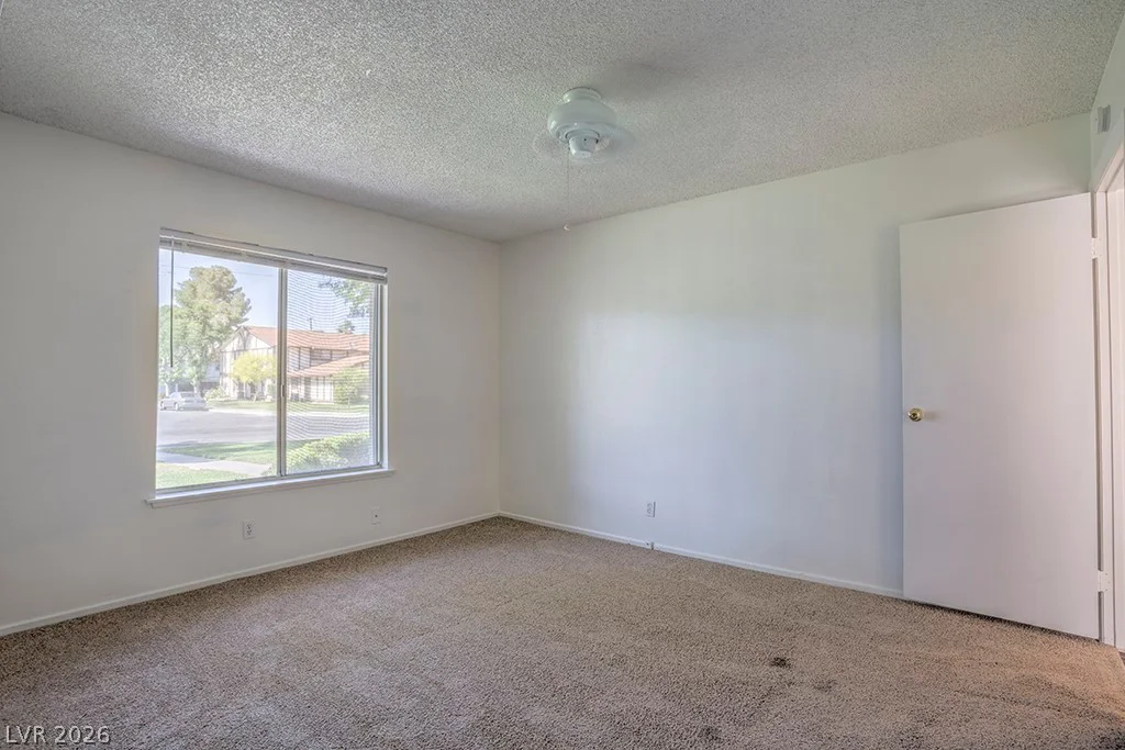 1433 Elizabeth, Las Vegas, NV 89119