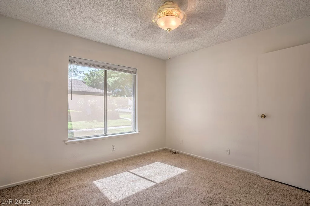 1433 Elizabeth, Las Vegas, NV 89119