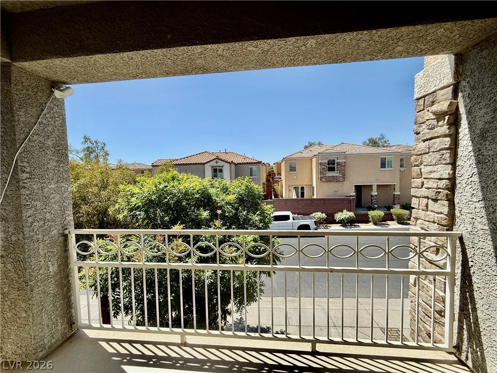 10528 Groton, Las Vegas, NV 89129