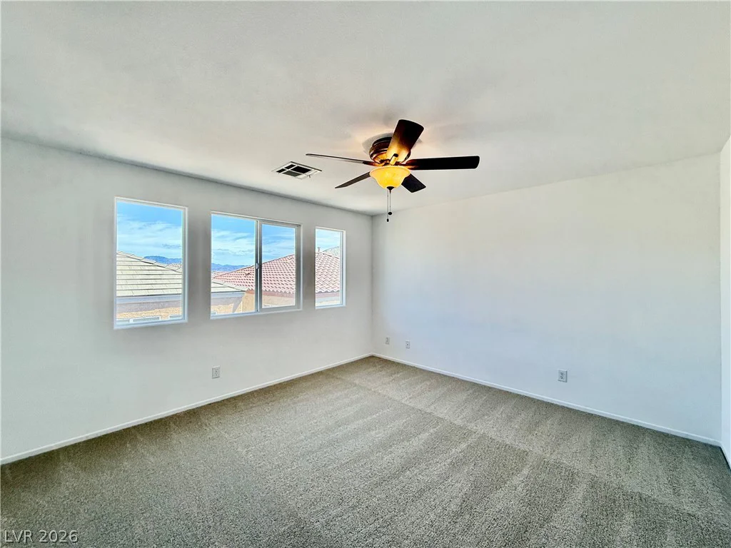 10528 Groton, Las Vegas, NV 89129