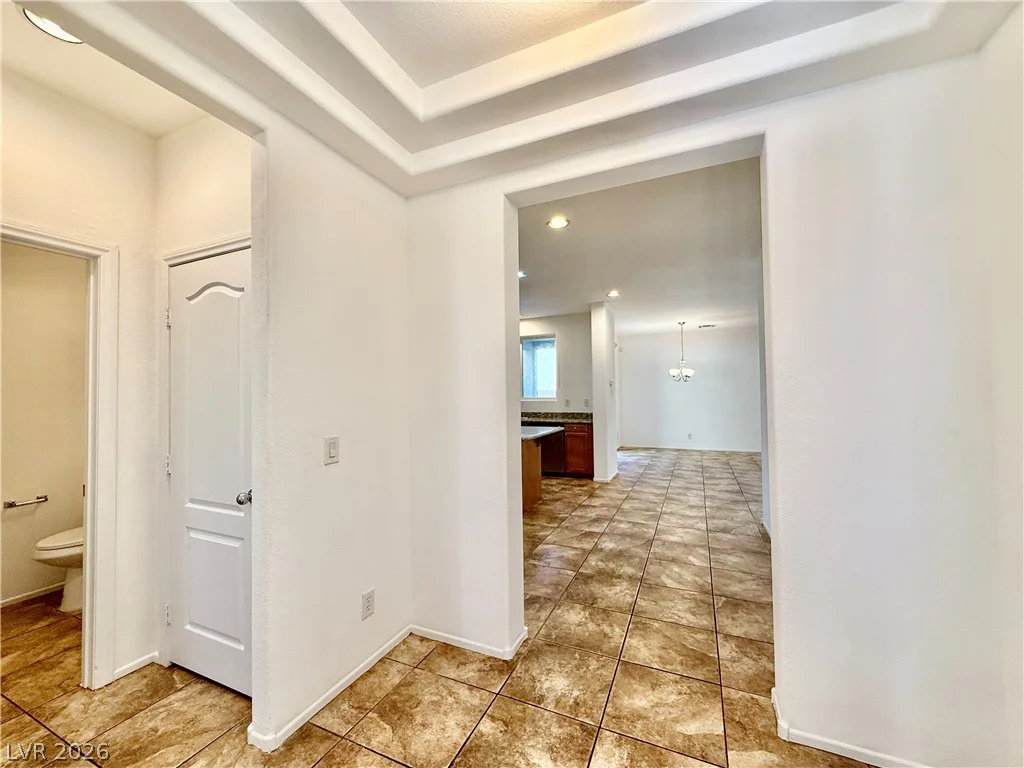 10528 Groton, Las Vegas, NV 89129