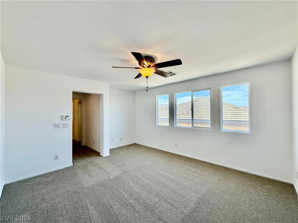 10528 Groton, Las Vegas, NV 89129