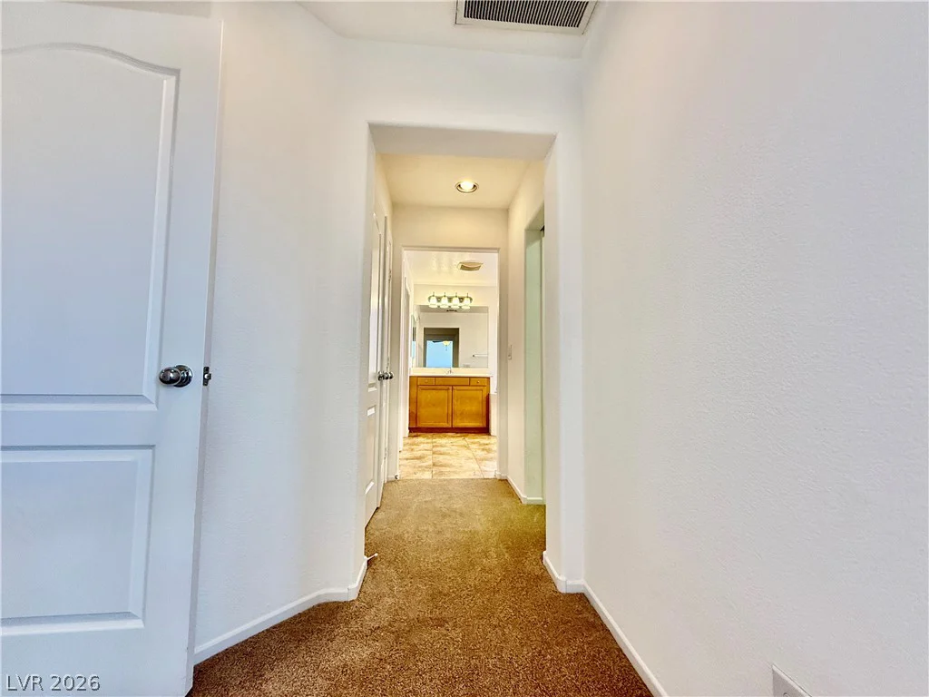 10528 Groton, Las Vegas, NV 89129