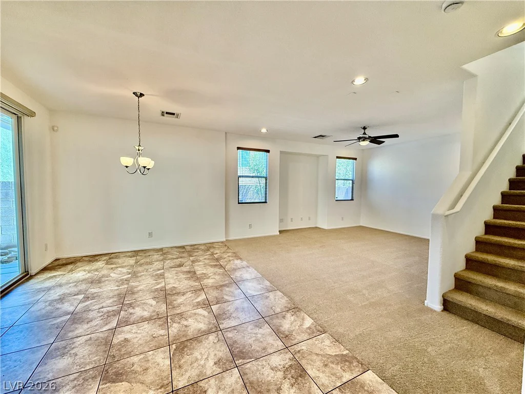 10528 Groton, Las Vegas, NV 89129
