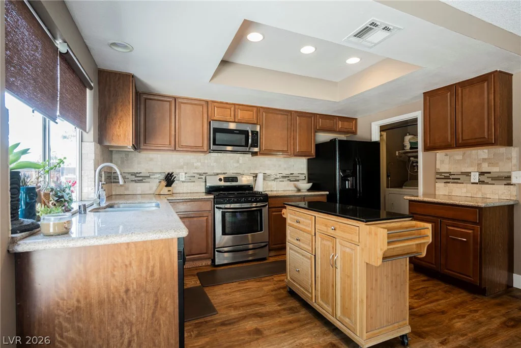 3033 Peridot, Las Vegas, NV 89121