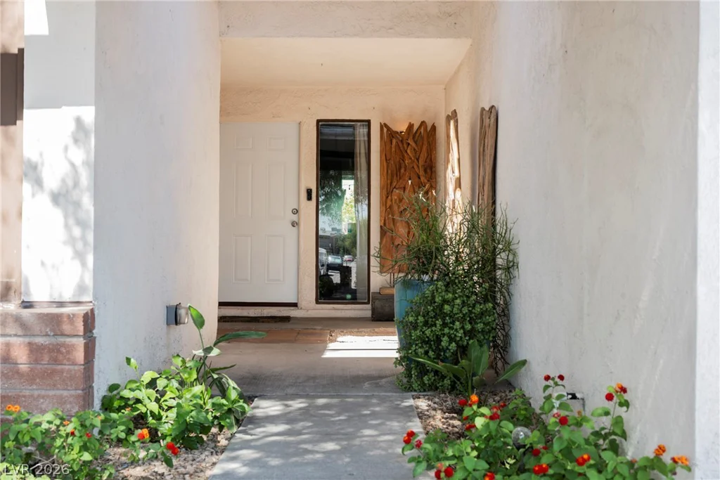 3033 Peridot, Las Vegas, NV 89121