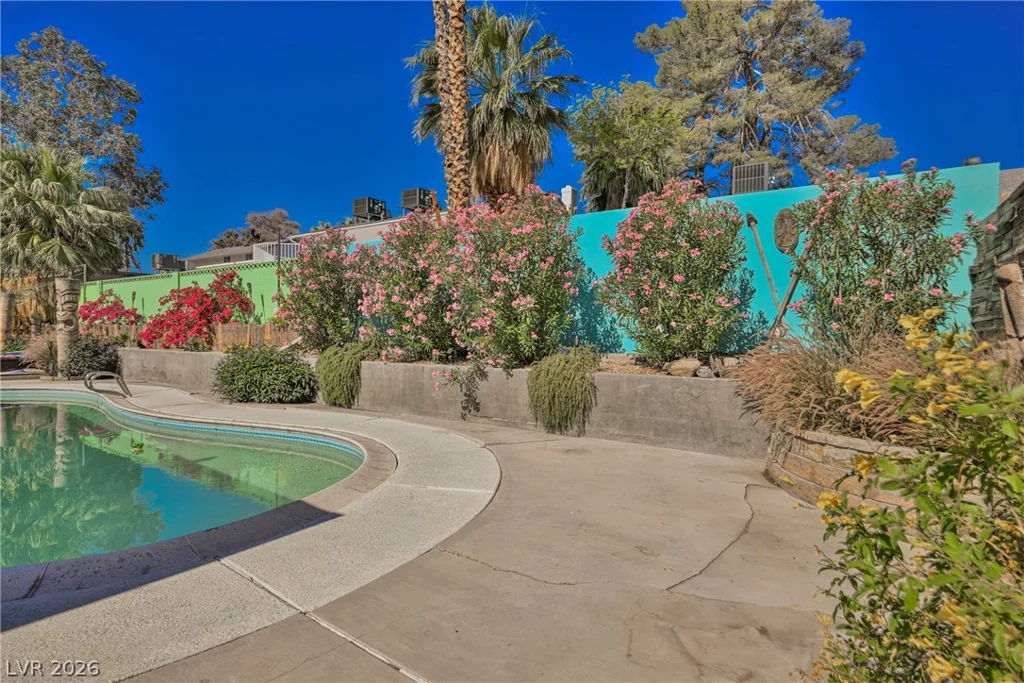 3033 Peridot, Las Vegas, NV 89121