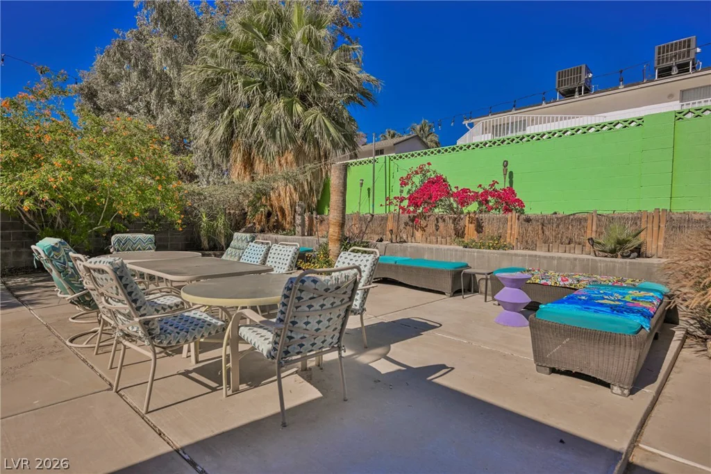 3033 Peridot, Las Vegas, NV 89121