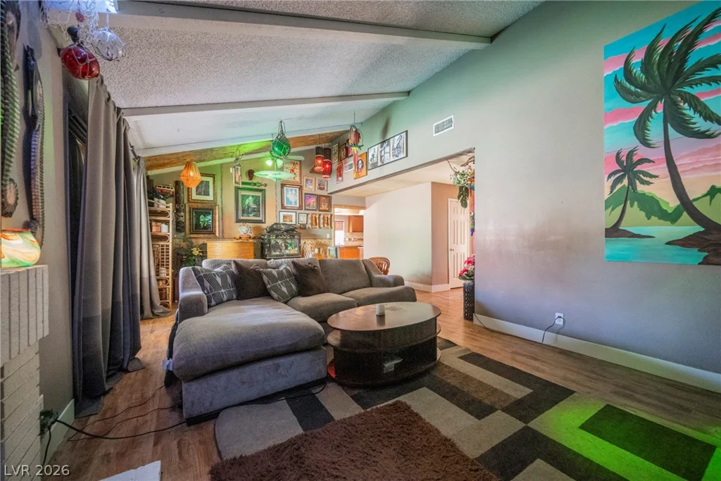 3033 Peridot, Las Vegas, NV 89121