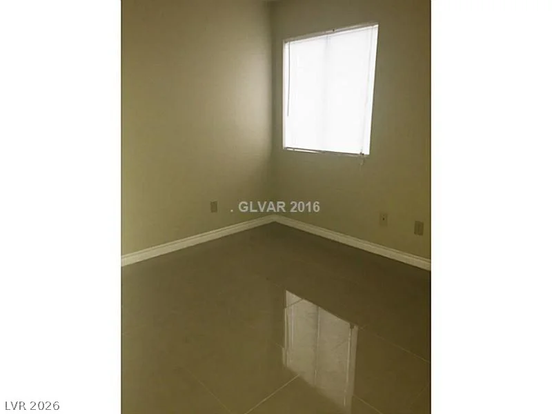 5229 Indian River, Las Vegas, NV 89103