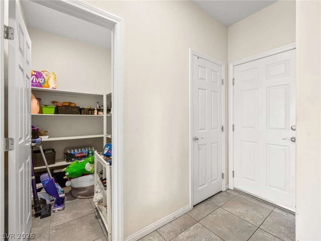 7246 Dazzle Point, North Las Vegas, NV 89084