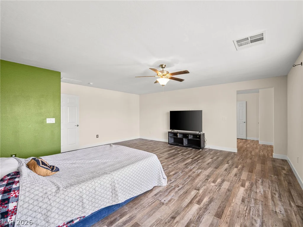 7246 Dazzle Point, North Las Vegas, NV 89084