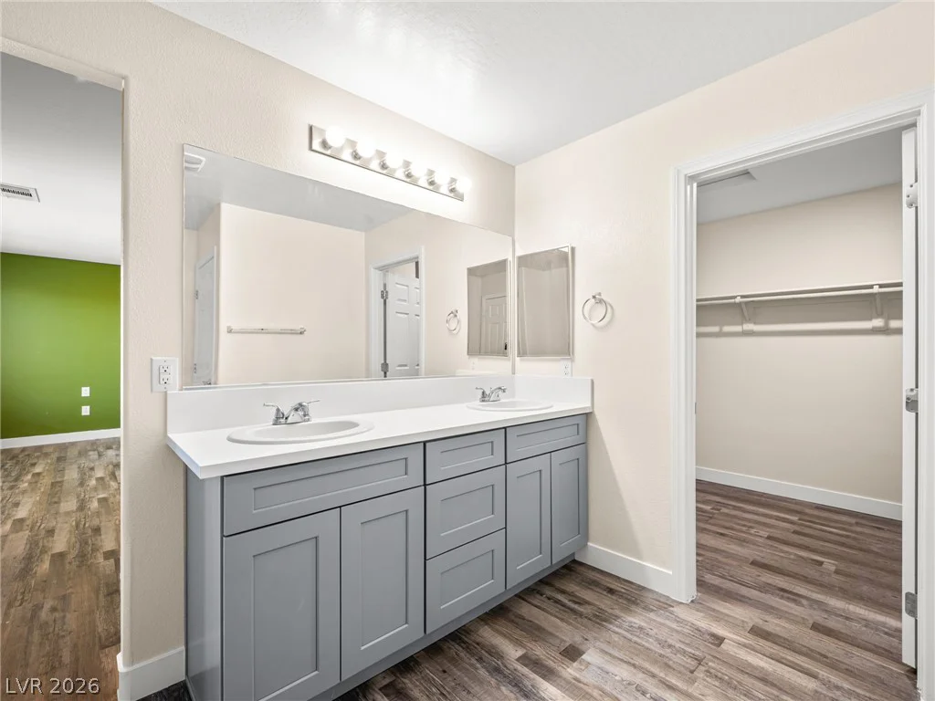 7246 Dazzle Point, North Las Vegas, NV 89084